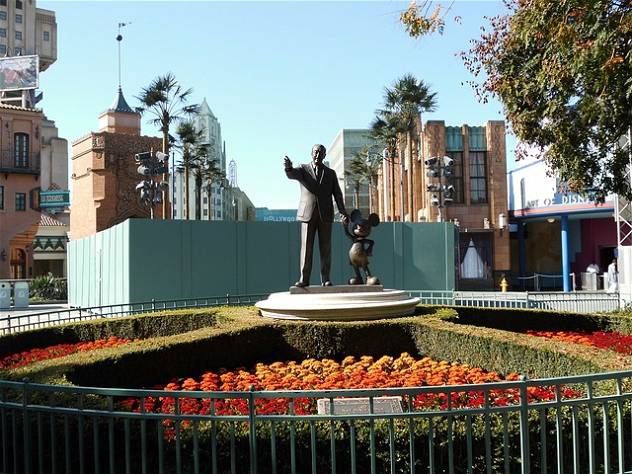 Private Transfer to Disneyland Paris