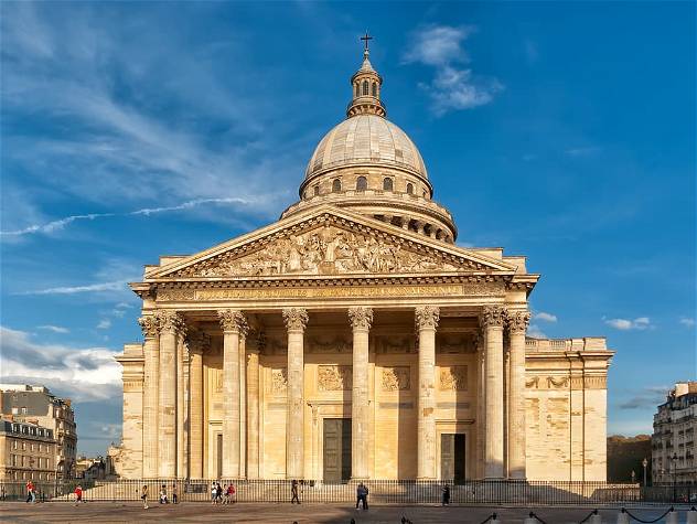 Visit the Panthéon of Paris