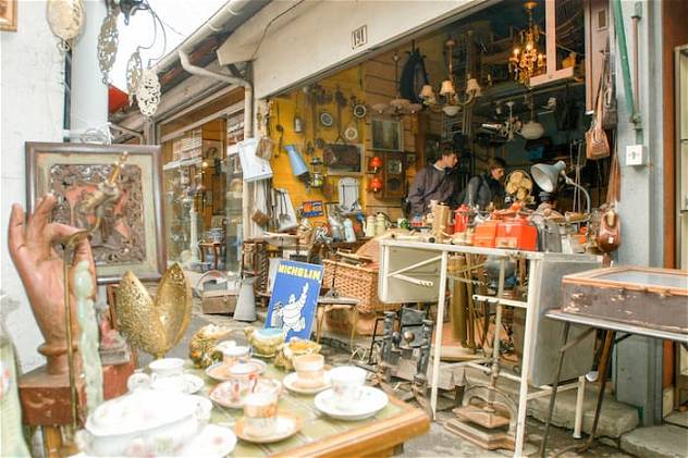 Paris Saint-Ouen Flea Market